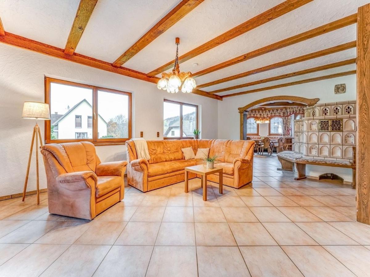 Spacious Flat In Adenau Near The N Rburgring Exterior foto