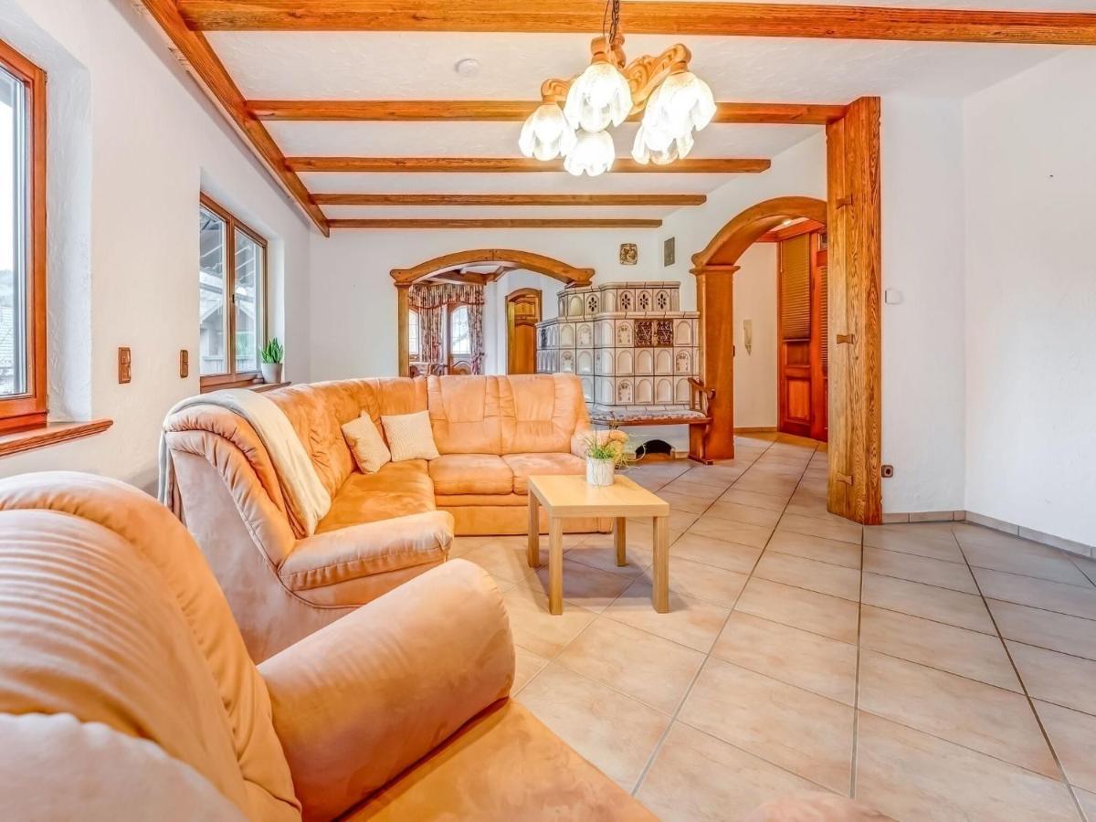 Spacious Flat In Adenau Near The N Rburgring Exterior foto